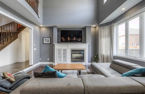 Brampton Apartment | Elegant Haven Near Pearson Airport