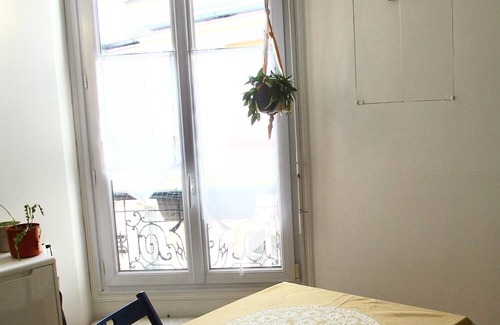 Quartier du Pont-de-Flandre Apartment | Charming Parisian flat with parking - at the foot of La Villette