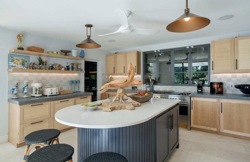 Gibbes Villa | Seastar in Gibbs by Personal Villas - Wellness and Comfort