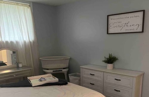 Berkeley Condo | ★Minutes to Colonial Williamsburg- College of W&M★
