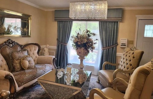 Garden City House | 93) Entire 4 bedroom home with fenced yard!