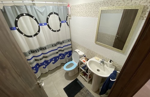Menara Apartment | Modern Retreat 5 Minutes from the RAK