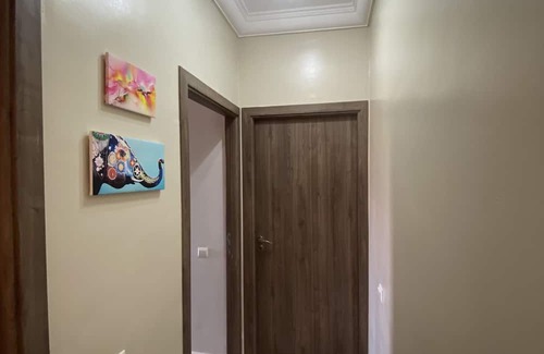 Menara Apartment | Modern Retreat 5 Minutes from the RAK