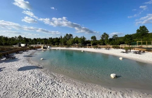 Aubigny-les-Clouzeaux House | Mobilhome 4 étoiles - Piscine - eecaih