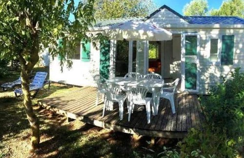 Canet-de-Salars House | Camping 4 étoiles - Parc aquatique - eeeah0