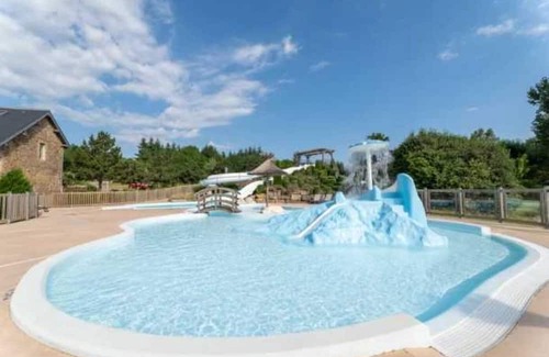 Canet-de-Salars Ski Chalet | Chalet 4 étoiles - Parc aquatique - eeeahd