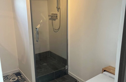 Trizay Bed & Breakfast | Chambre Indépendante et Privative Avec Terrasse et Piscine à 20 min des Plages