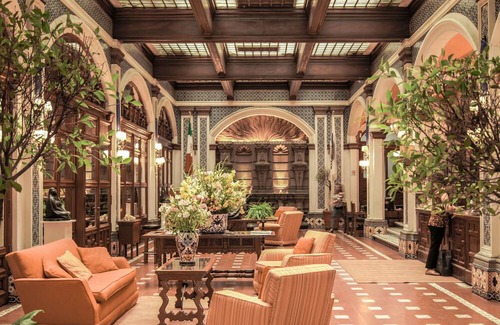 Gedongtataan House | Ultimate homestay