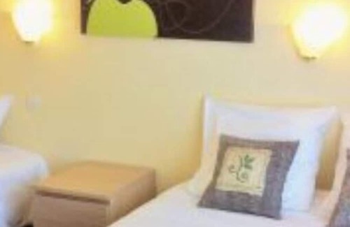 Bellerive-sur-Allier Apartment | Studio Triple Côté Parc - 3 Lits Simples