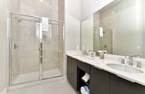 Reunion House | Spacious Modern Condo with Pool Table, Rooftop Terrace and Large Loft. Reunion Resort Water Park Access near Disney at Spectrum Resort Orlando by Rentyl - B31 #234
