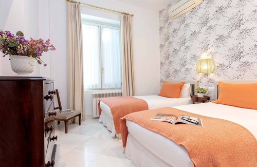 Bellavista Apartment | Luxury apartment in malaga beach. Paseo Marítimo