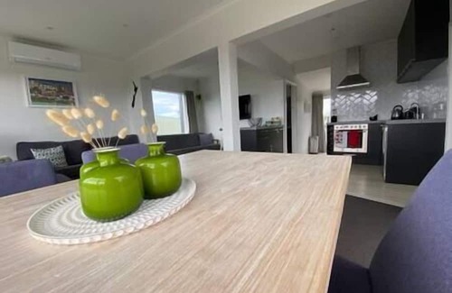 Foxton Beach House | Hook, Wine and Sinker Foxton Beach