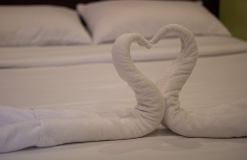 Dumaguete Hotel | Kayong's Inn