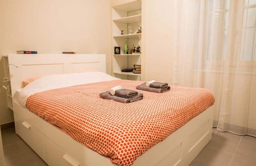 Nea Chalkidona Apartment | Fine homey & cosy apartment with patio near metro!