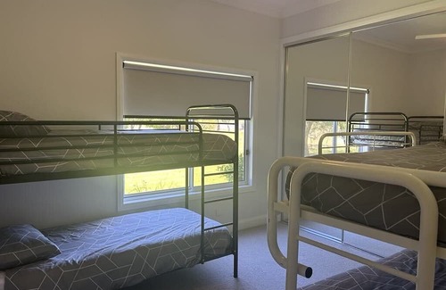 Yarram Other | Luxury farm house, Woodside. 10 min to a beach or a 25 min drive to a forest.