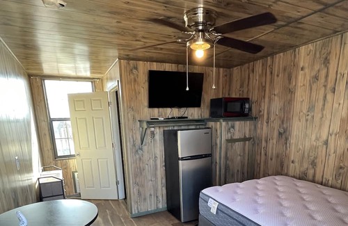 Crane Apartment | Crane, TX Efficiency Rental