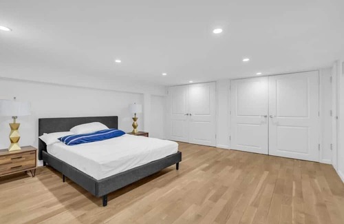 Gowanus Apartment | Stylish 2BR Loft - Carroll Gardens - Prime area