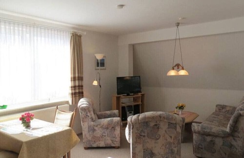 Busumer Deichhausen Apartment | Ferienwohnung 300m vom Badestrand Entfernt. Der Erholungsort ist Kurtaxe Frei