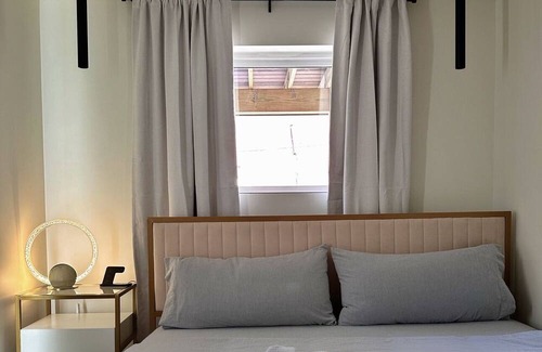 Pittsburgh Apartment | Stylish Elegance