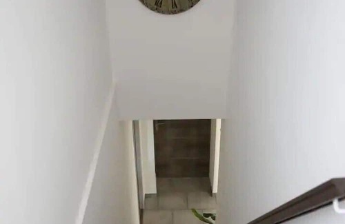 Chasse-sur-Rhone Apartment | Suite Cosy, Ô Bon Temps