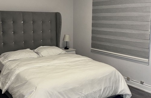 Milton House | Welcome To the Guelph Line Escapes!
