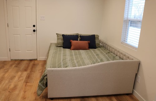 Beaver Apartment | Cozy home in Beaver, next to Tushar mountains and Eagle Point Ski Resort.