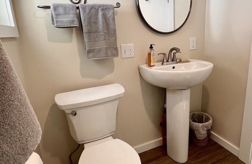 Montague Cottage | Magical Waterfront Gem