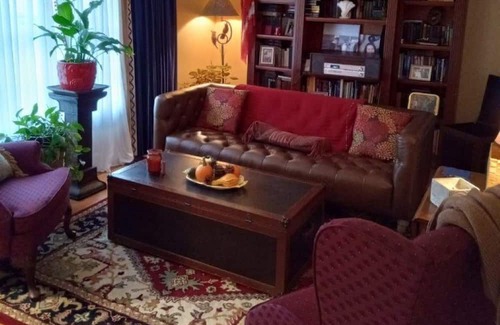 Cleveland House | No Cleaning Fee!! 1966 split Level 4BR charmer!!