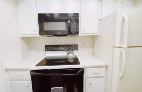 North Corals Apartment | 2 Bedroom 842302 by Houzlet