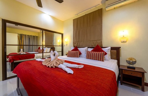 Bang Sare House | Unique Resort Close to Beach - SCR1