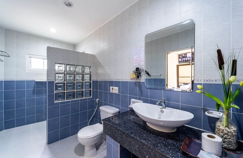 Bang Sare House | Nice Bedroom in Resort -SCR2