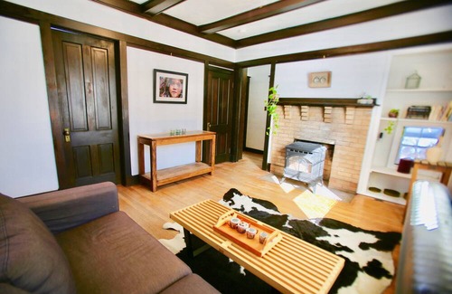 Lower Chautauqua Cottage | Location location location. Chautauqua Park/CU University/University Hills