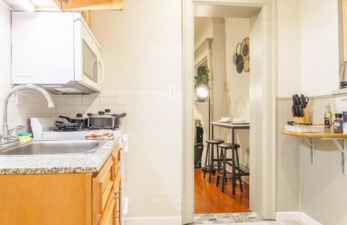 Allentown Apartment | Buffalo - Allen Studio 2