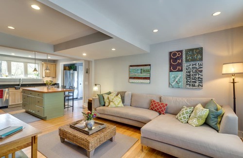Charlottesville House | Hidden Charlottesville Home: 4 Mi to Downtown!