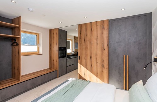 Prutz Apartment | Wohnung Romy mit Südseitigem Balkon - Aenna Apart