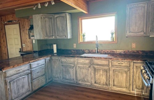 Bear Valley Springs House | Tranquil Cabin in the Mountains - Breathtaking Views, Immersed in Nature! PetsOK