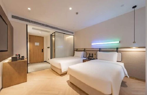 Haishu Hotel | Zhenting Hotel Tianyi Plaza Branch