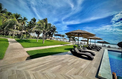 Costa Del Sol Resort | Prívate suites tesoro