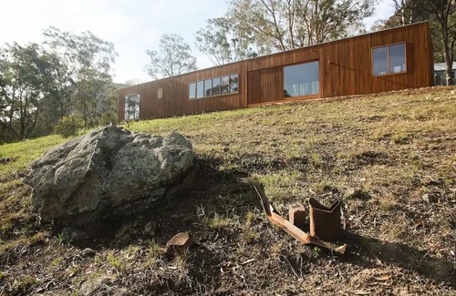 Glen Davis House | On the edge of World Heritage Wilderness - Capertee Valley