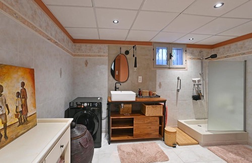 Laval-Pradel Apartment | Decorative and cozy vacation apartment with communal pool and idyllic garden.