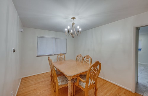 Burns Park Cottage | Quiet Ann Arbor Home - 2 Mi to Michigan Stadium!