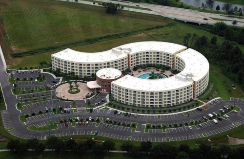 Celebration Condo | Melia Orlando at Celebration 2br suite, Thursday check-in