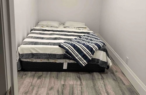 Kitchener House | Beautiful Full Private Basement with Private Bedrooms,Living Room TVS,Dinning