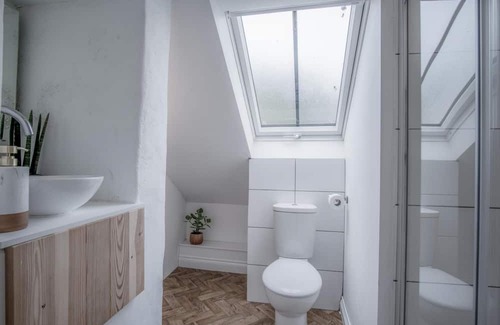 St Brides House | Brook Cottage - 1 Bedroom Cottage - Dale