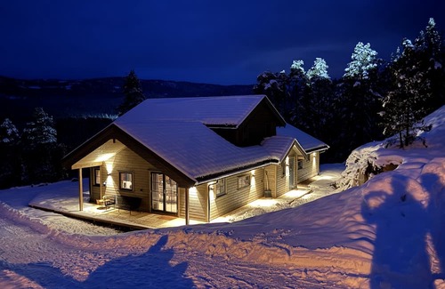 Vradal House | Beautiful views and surrounded by mountains and lakes.