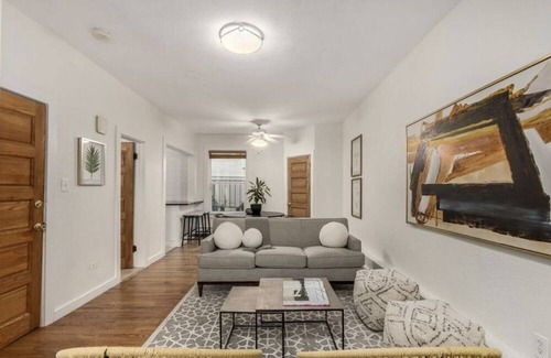 Whittier Condo | Modern furnished apartment ideally for traveling nurses. Stay in style