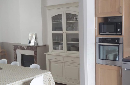 Argenton-sur-Creuse Cottage | Gite Argenton-sur-Creuse, 6 bedrooms, 15 persons