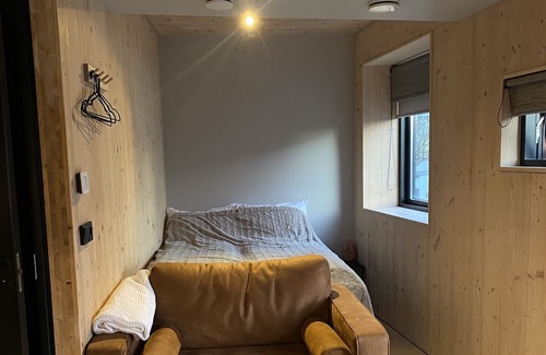 Vesturbær Apartment | Cosy&modern studio apartment, inn a quiet area right in the heart of Reykjavík