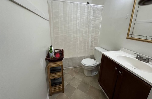 Southwest Raleigh Apartment | Greenway condo 2 bed-2 bath