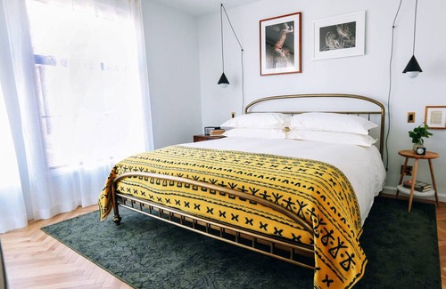 Lanier Heights House | Artsy DC Getaway, Pet-Friendly Oasis with Central Location!